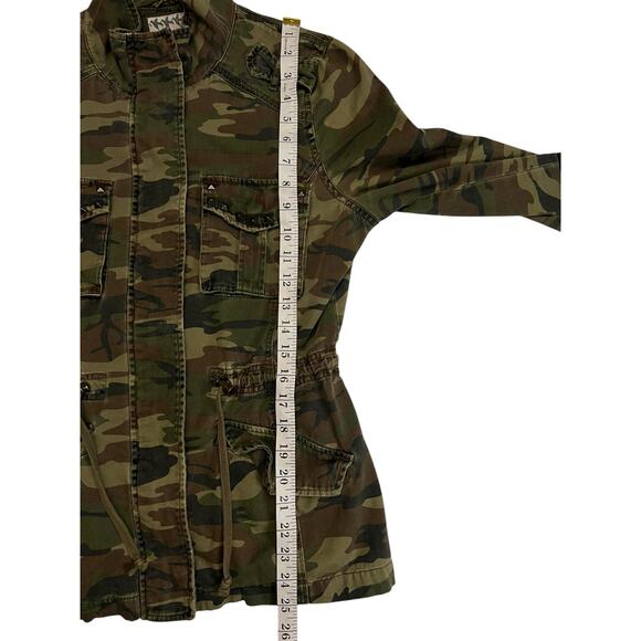Women’s Camo Military Utility Jacket with Studded Pockets Size M - Others Follow - Picture 13 of 15